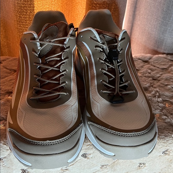 NWOT Men’s Culture Trainer Shoes 8.5 - Picture 3 of 7